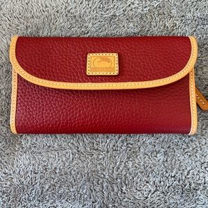 NEW Dooney and Burke wallet